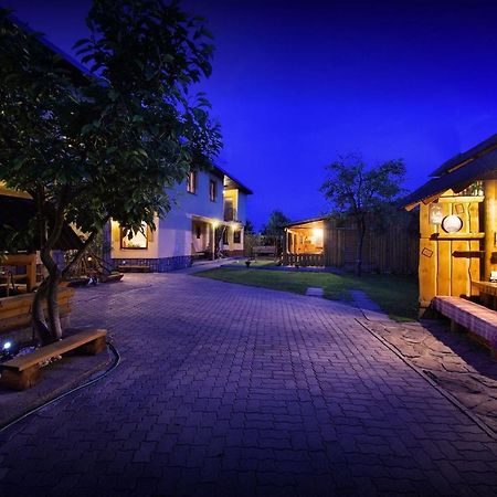 Yellow Paradise House Hrabušice エクステリア 写真