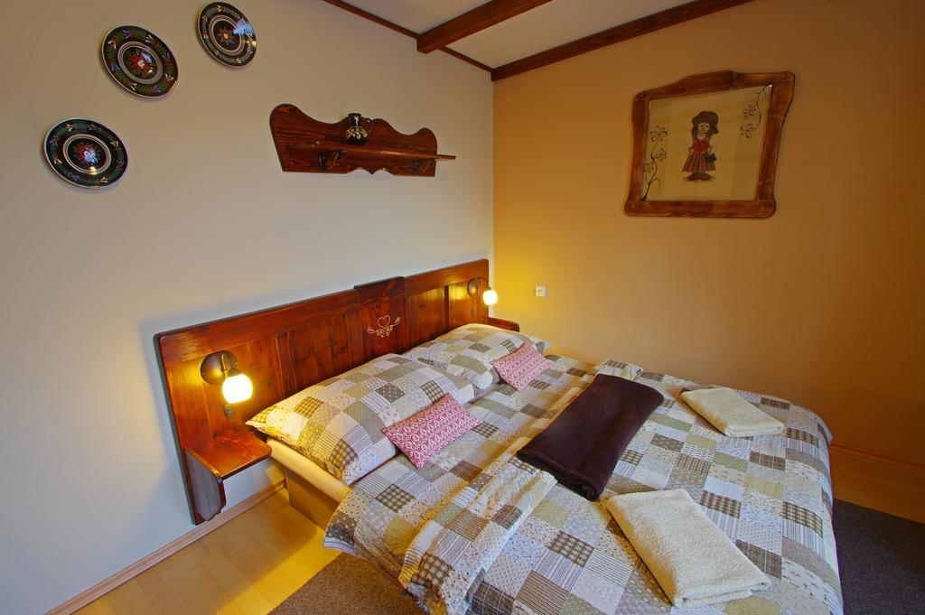 Yellow Paradise House Hrabušice エクステリア 写真