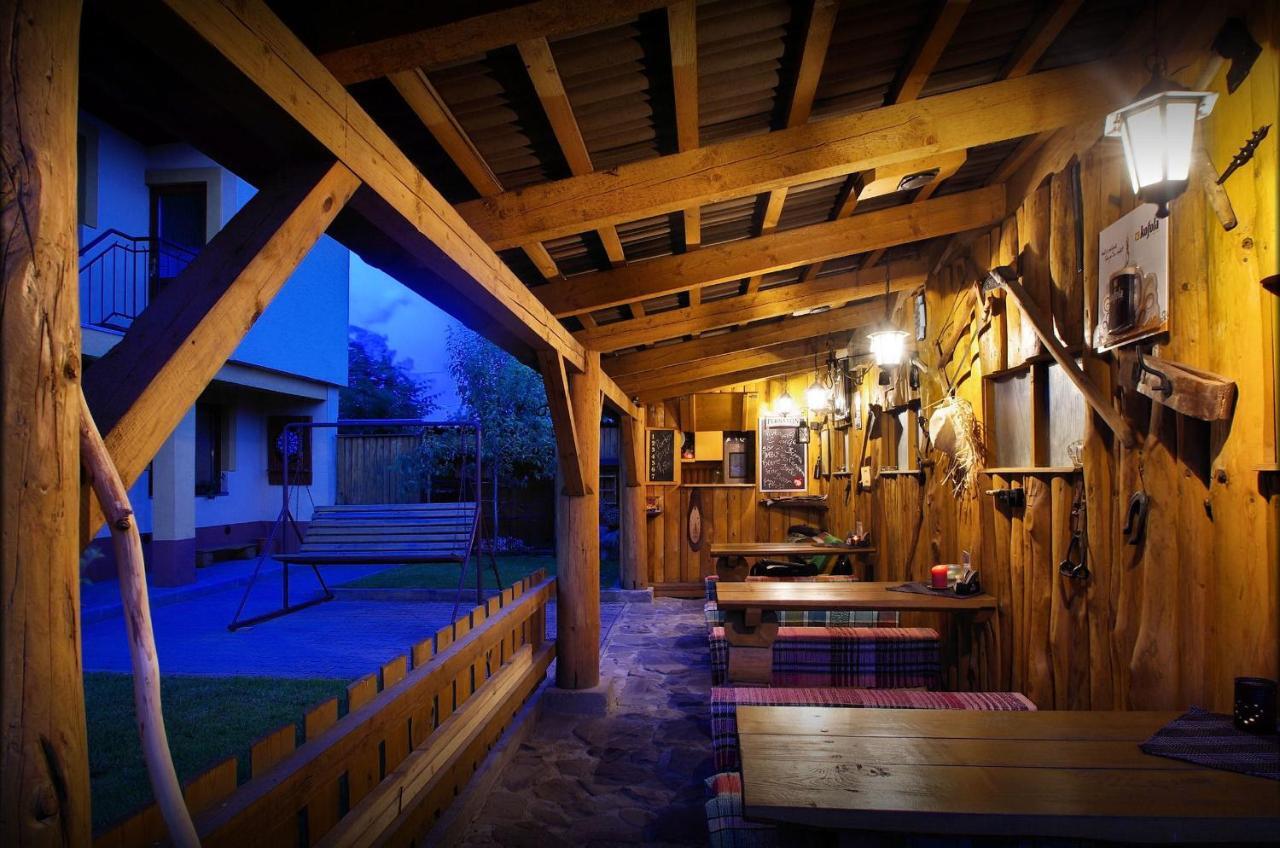 Yellow Paradise House Hrabušice エクステリア 写真